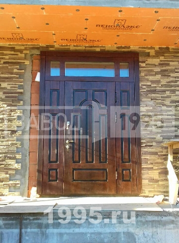 Филенчатый массив со вставками Филенчатый массив со вставками