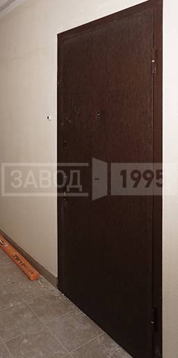 Наружная сторона двери