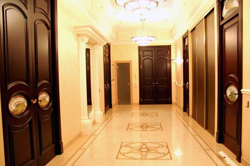 Элитное предложение &ndash; двери из массива