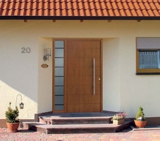 Долгая служба входной двери