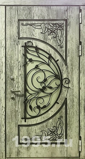 Дверь МДФ с коваными элементами