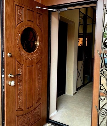 Двери для загородного дома